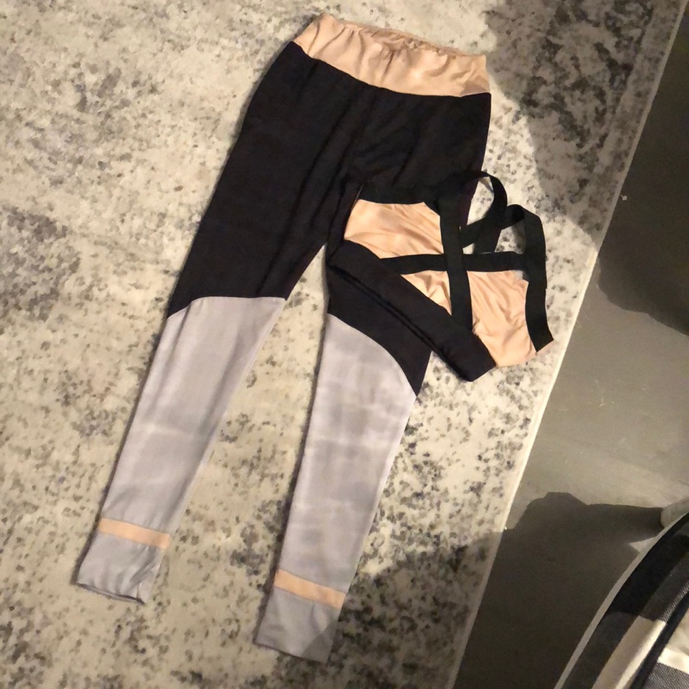 Size 6 In the Style Activewear set